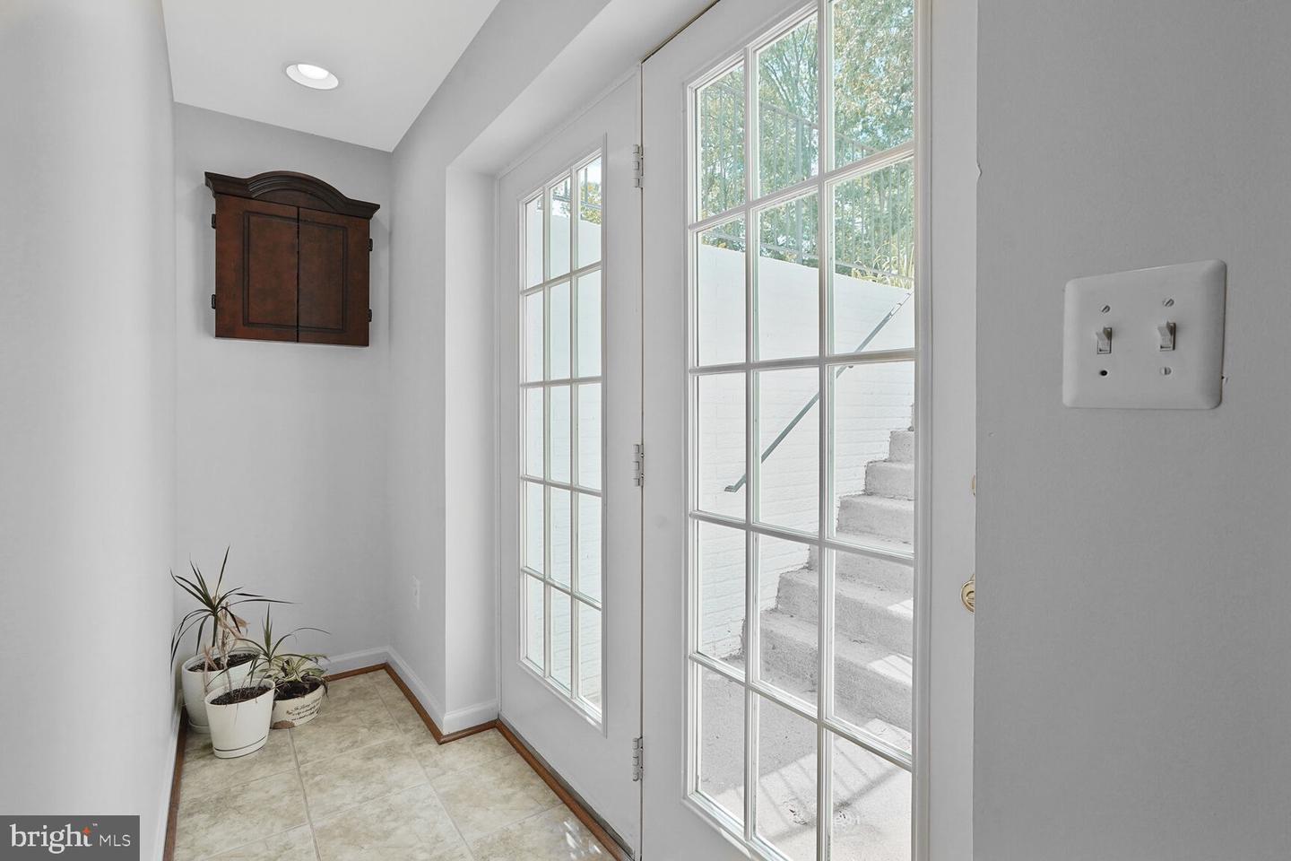 5638 LICK RIVER LN, GAINESVILLE, Virginia 20155, 4 Bedrooms Bedrooms, ,4 BathroomsBathrooms,Residential,For sale,5638 LICK RIVER LN,VAPW2095164 MLS # VAPW2095164