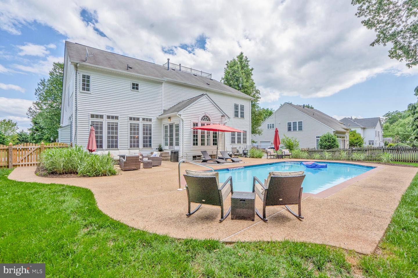 5638 LICK RIVER LN, GAINESVILLE, Virginia 20155, 4 Bedrooms Bedrooms, ,4 BathroomsBathrooms,Residential,For sale,5638 LICK RIVER LN,VAPW2095164 MLS # VAPW2095164