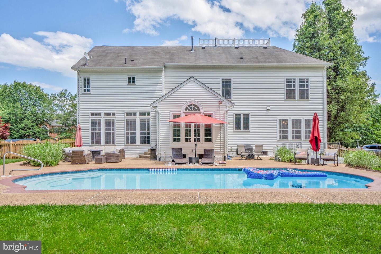 5638 LICK RIVER LN, GAINESVILLE, Virginia 20155, 4 Bedrooms Bedrooms, ,4 BathroomsBathrooms,Residential,For sale,5638 LICK RIVER LN,VAPW2095164 MLS # VAPW2095164