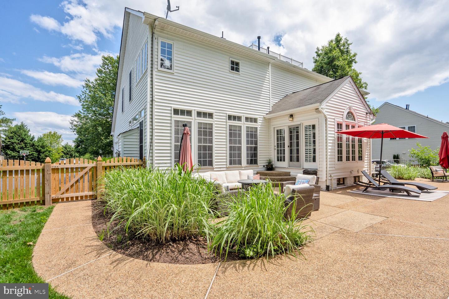 5638 LICK RIVER LN, GAINESVILLE, Virginia 20155, 4 Bedrooms Bedrooms, ,4 BathroomsBathrooms,Residential,For sale,5638 LICK RIVER LN,VAPW2095164 MLS # VAPW2095164