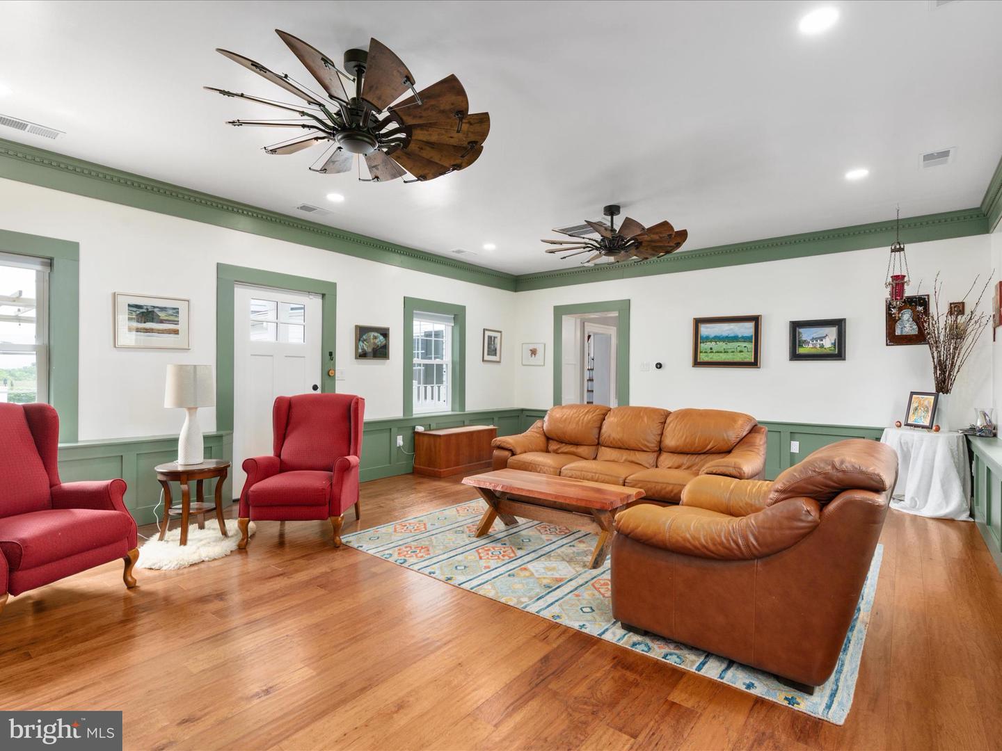 27986 OLD VALLEY PIKE, TOMS BROOK, Virginia 22660, 4 Bedrooms Bedrooms, ,2 BathroomsBathrooms,Residential,For sale,27986 OLD VALLEY PIKE,VASH2011526 MLS # VASH2011526