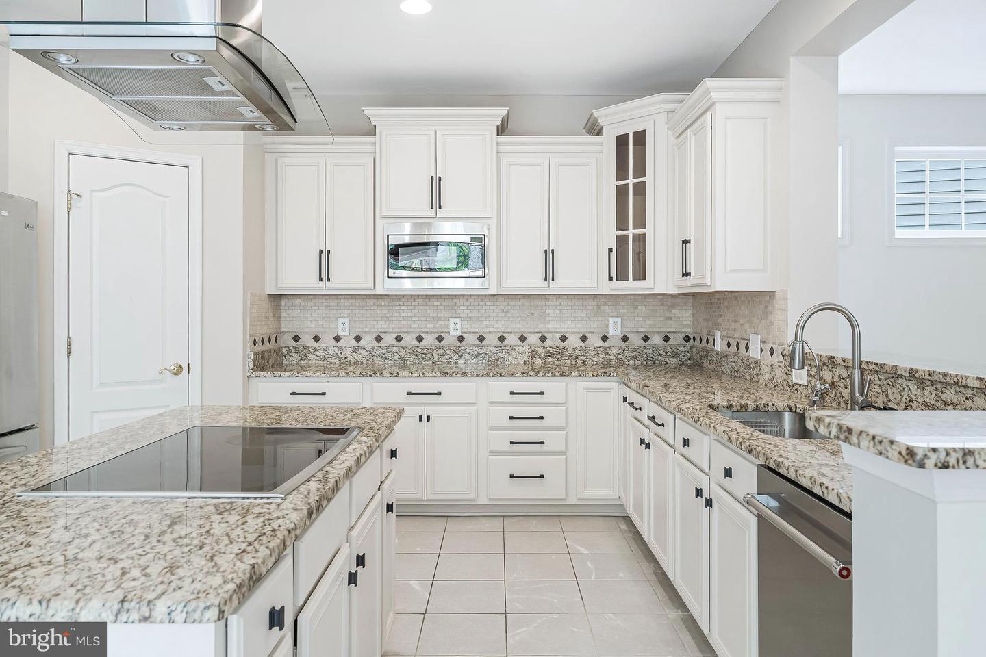 21934 WINDOVER DR, BROADLANDS, Virginia 20148, 4 Bedrooms Bedrooms, ,3 BathroomsBathrooms,Residential,For sale,21934 WINDOVER DR,VALO2097608 MLS # VALO2097608