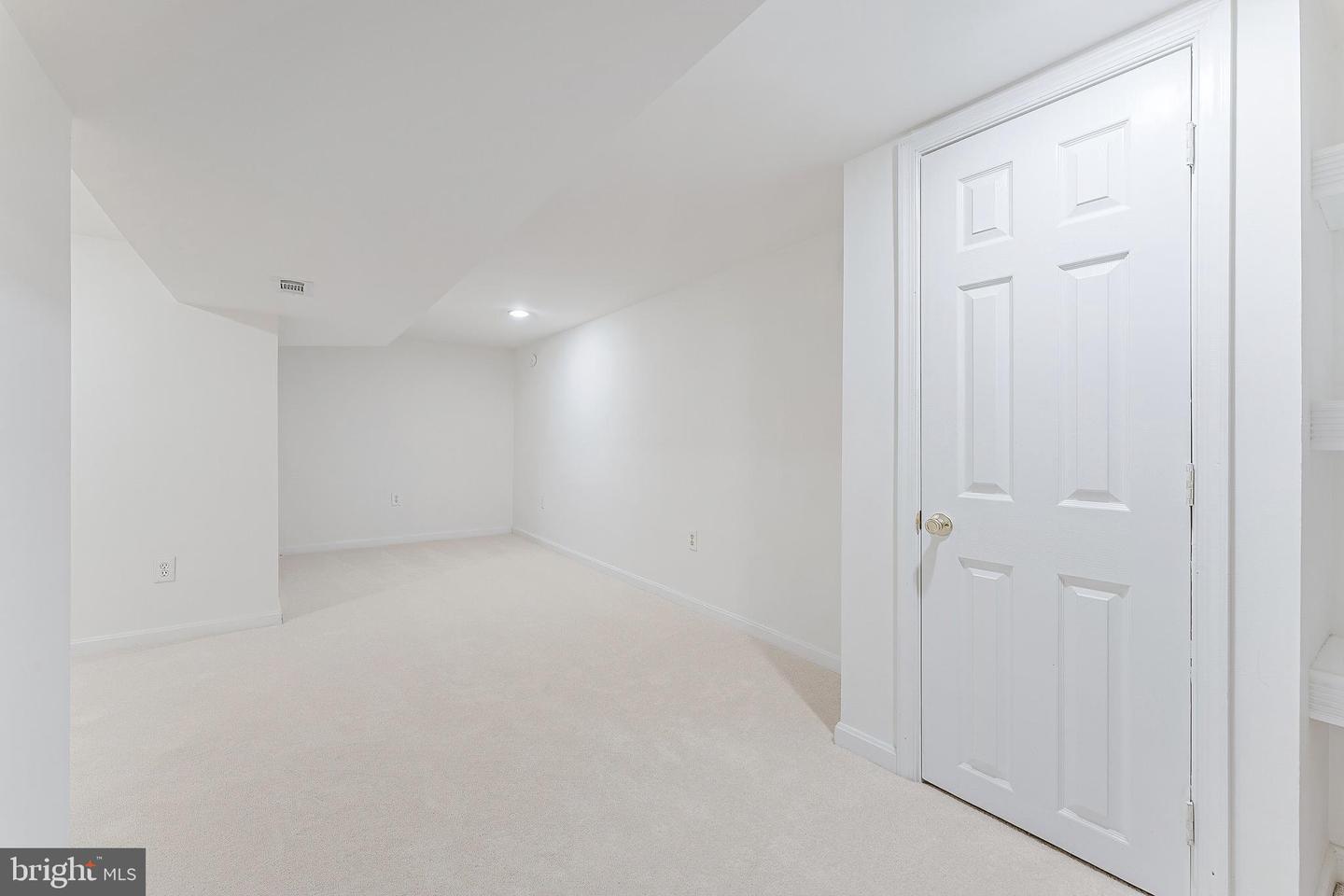 21934 WINDOVER DR, BROADLANDS, Virginia 20148, 4 Bedrooms Bedrooms, ,3 BathroomsBathrooms,Residential,For sale,21934 WINDOVER DR,VALO2097608 MLS # VALO2097608