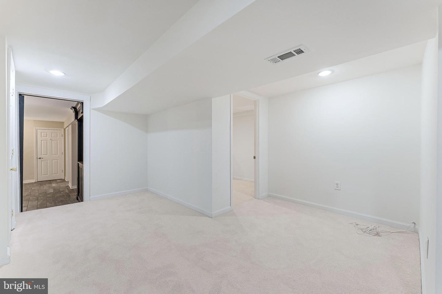 21934 WINDOVER DR, BROADLANDS, Virginia 20148, 4 Bedrooms Bedrooms, ,3 BathroomsBathrooms,Residential,For sale,21934 WINDOVER DR,VALO2097608 MLS # VALO2097608