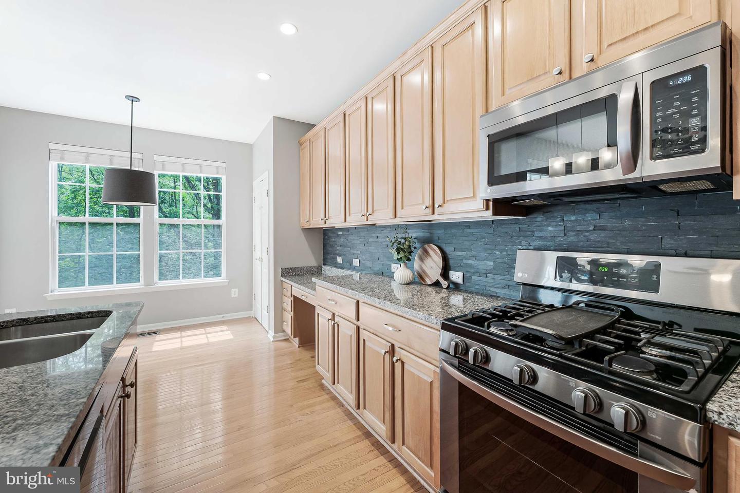 43103 FOREST EDGE SQ, BROADLANDS, Virginia 20148, 3 Bedrooms Bedrooms, ,2 BathroomsBathrooms,Residential,For sale,43103 FOREST EDGE SQ,VALO2097610 MLS # VALO2097610