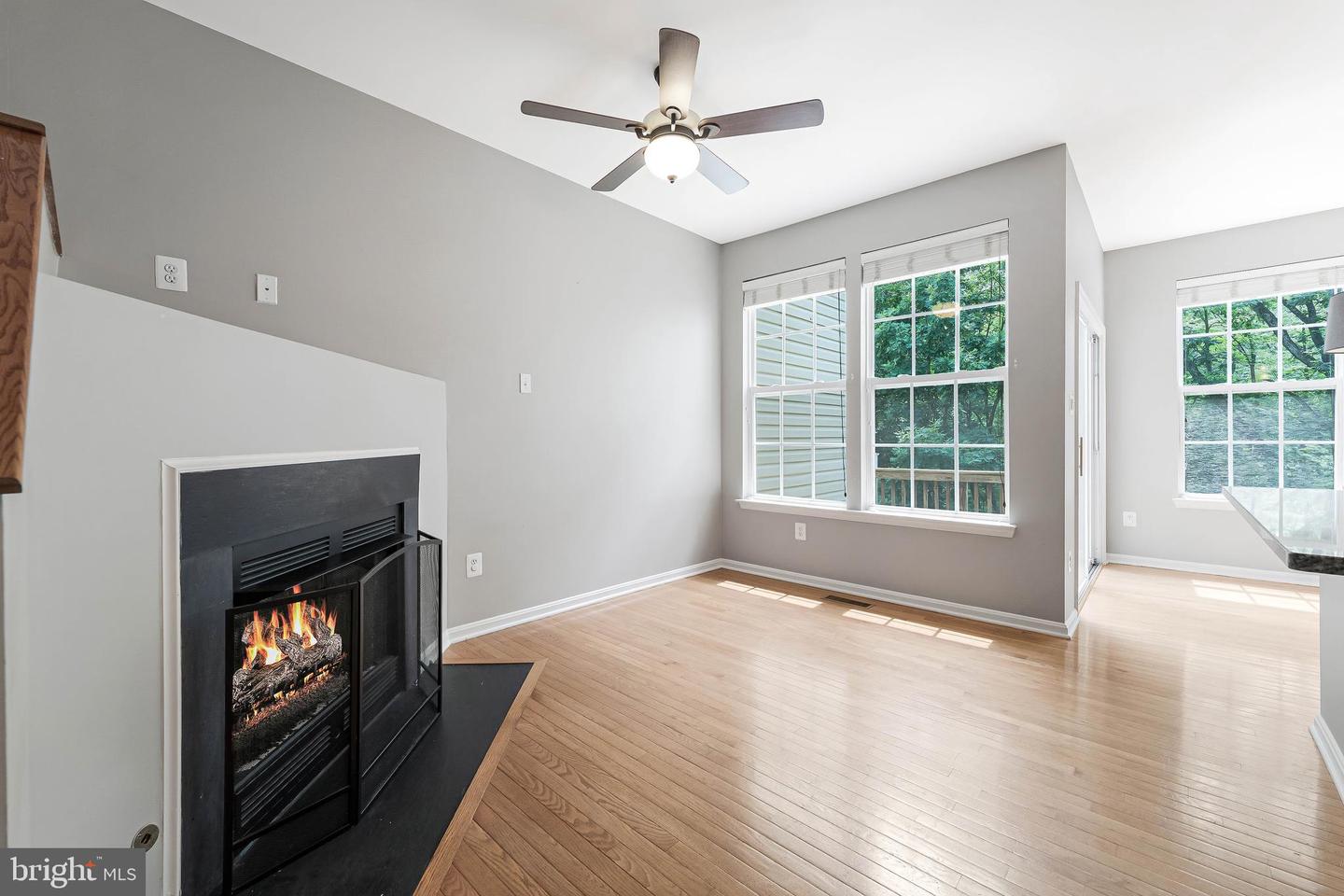 43103 FOREST EDGE SQ, BROADLANDS, Virginia 20148, 3 Bedrooms Bedrooms, ,2 BathroomsBathrooms,Residential,For sale,43103 FOREST EDGE SQ,VALO2097610 MLS # VALO2097610