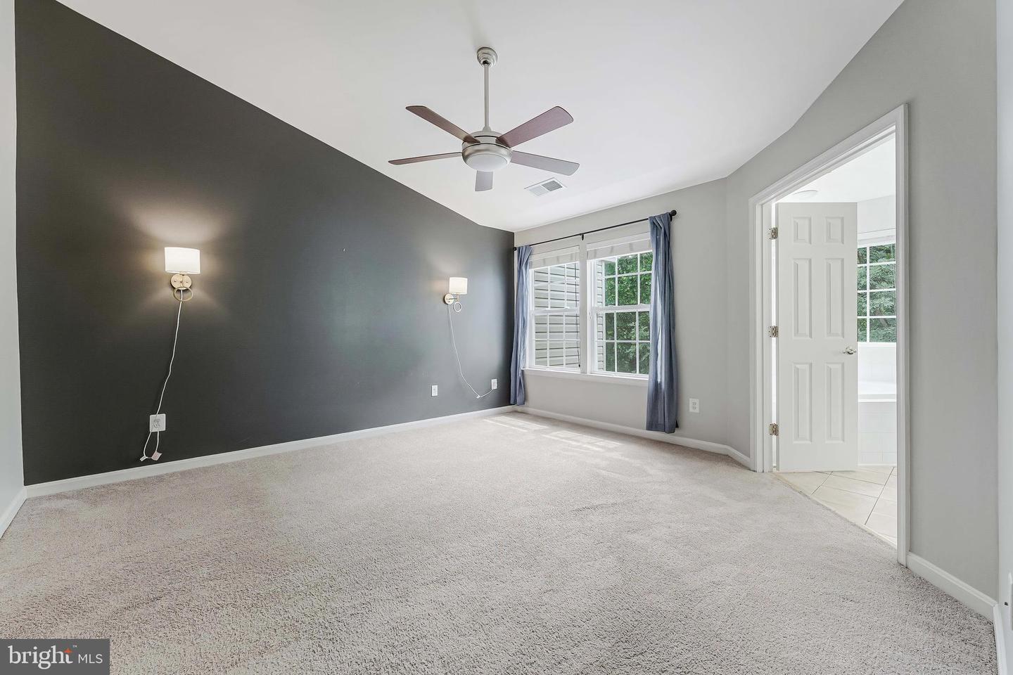 43103 FOREST EDGE SQ, BROADLANDS, Virginia 20148, 3 Bedrooms Bedrooms, ,2 BathroomsBathrooms,Residential,For sale,43103 FOREST EDGE SQ,VALO2097610 MLS # VALO2097610