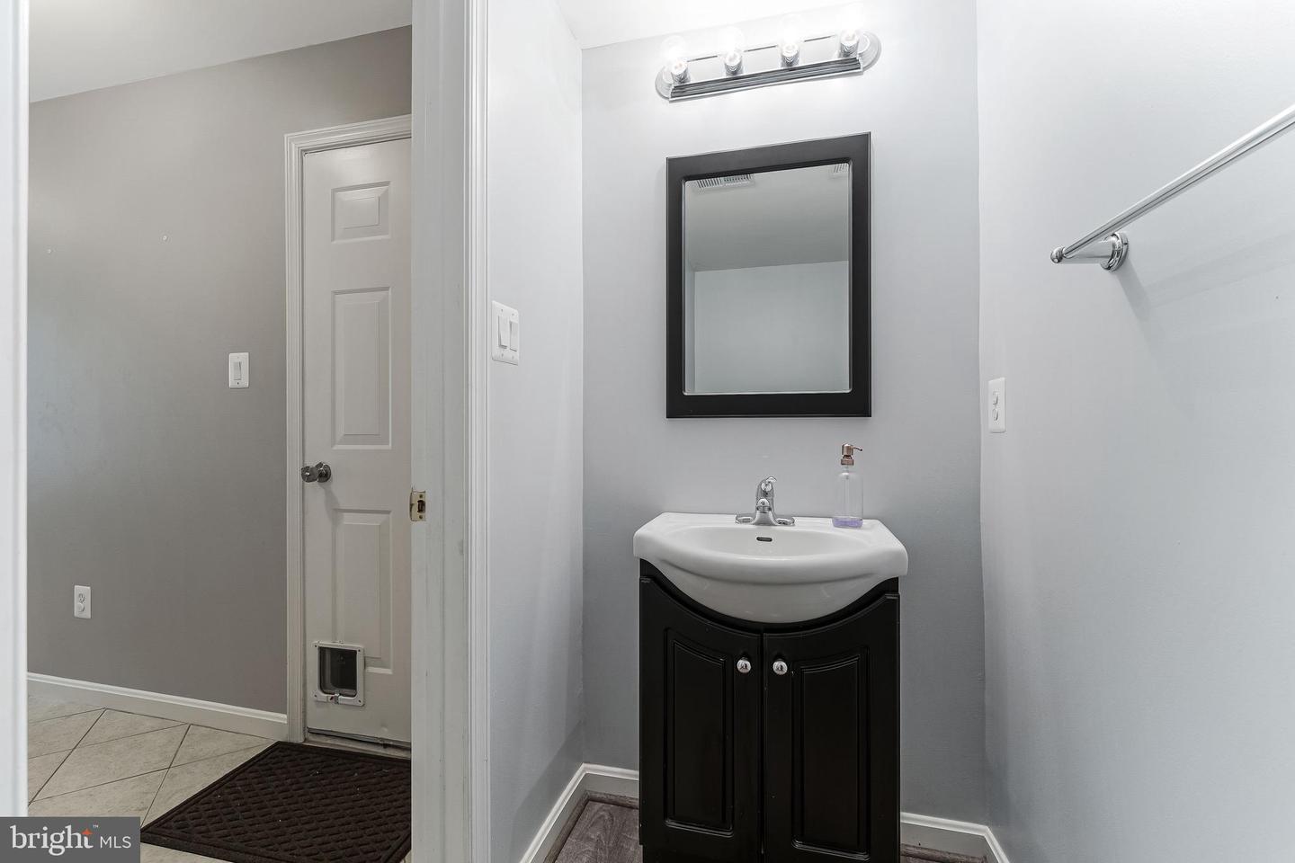 43103 FOREST EDGE SQ, BROADLANDS, Virginia 20148, 3 Bedrooms Bedrooms, ,2 BathroomsBathrooms,Residential,For sale,43103 FOREST EDGE SQ,VALO2097610 MLS # VALO2097610