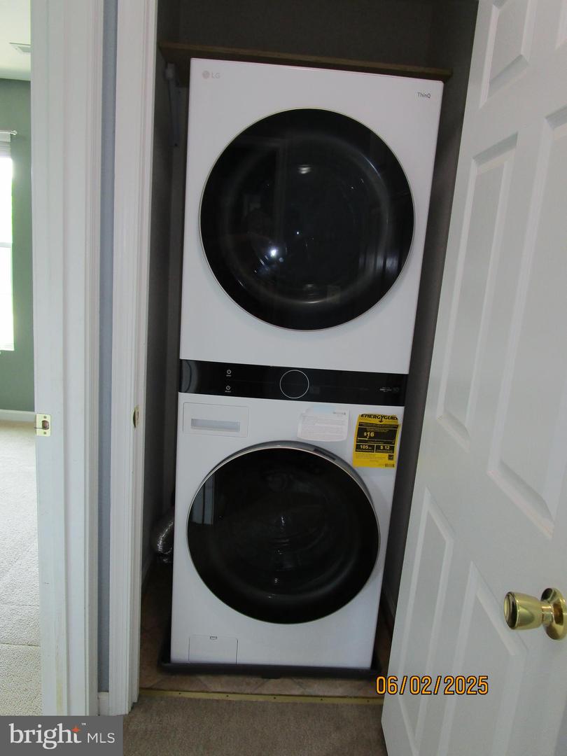 219 KADIES LN, EDINBURG, Virginia 22824, 2 Bedrooms Bedrooms, 5 Rooms Rooms,1 BathroomBathrooms,Residential,For sale,219 KADIES LN,VASH2011554 MLS # VASH2011554