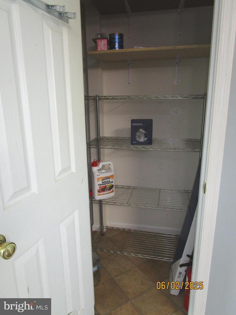 219 KADIES LN, EDINBURG, Virginia 22824, 2 Bedrooms Bedrooms, 5 Rooms Rooms,1 BathroomBathrooms,Residential,For sale,219 KADIES LN,VASH2011554 MLS # VASH2011554