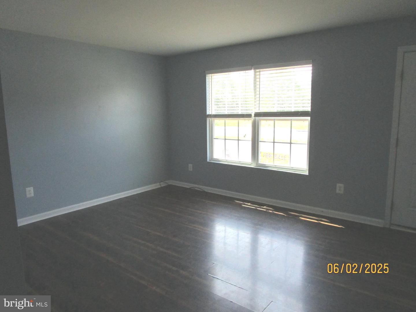 219 KADIES LN, EDINBURG, Virginia 22824, 2 Bedrooms Bedrooms, 5 Rooms Rooms,1 BathroomBathrooms,Residential,For sale,219 KADIES LN,VASH2011554 MLS # VASH2011554