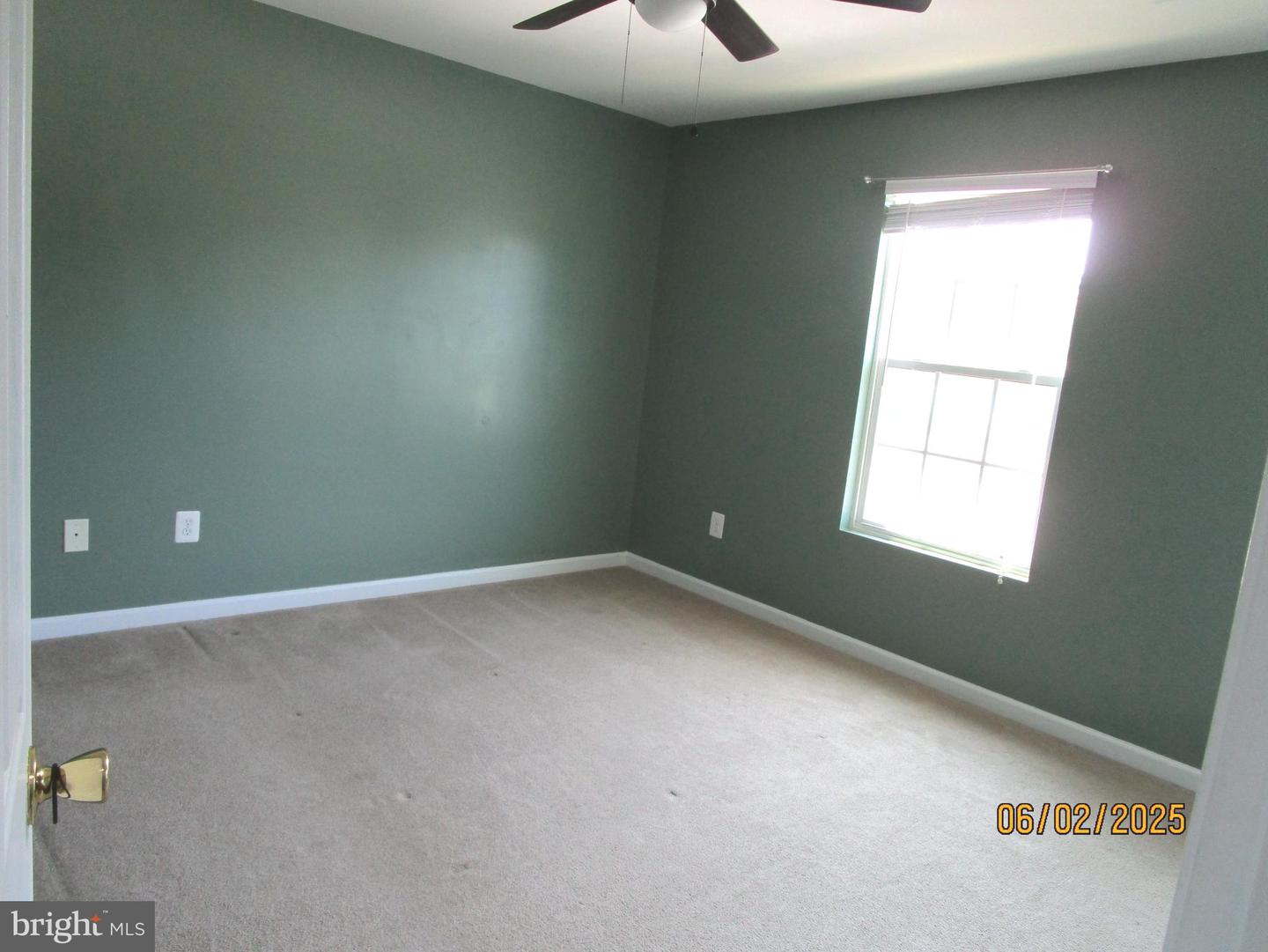 219 KADIES LN, EDINBURG, Virginia 22824, 2 Bedrooms Bedrooms, 5 Rooms Rooms,1 BathroomBathrooms,Residential,For sale,219 KADIES LN,VASH2011554 MLS # VASH2011554