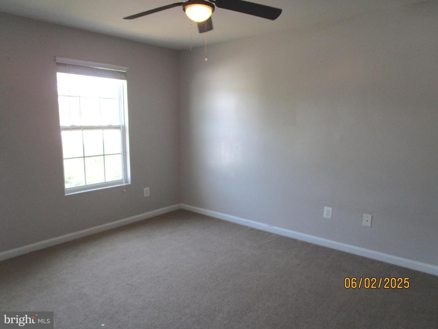 219 KADIES LN, EDINBURG, Virginia 22824, 2 Bedrooms Bedrooms, 5 Rooms Rooms,1 BathroomBathrooms,Residential,For sale,219 KADIES LN,VASH2011554 MLS # VASH2011554