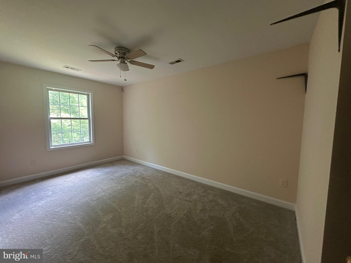 10305 TRACY LN, SPOTSYLVANIA, Virginia 22553, 4 Bedrooms Bedrooms, ,2 BathroomsBathrooms,Residential,For sale,10305 TRACY LN,VASP2033404 MLS # VASP2033404