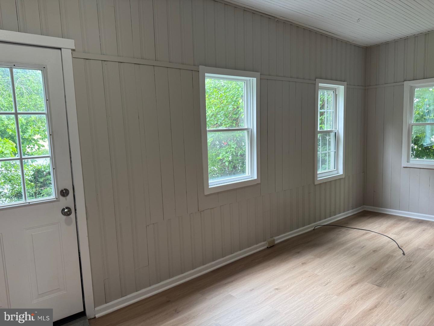 10 RICHARDS AVE, WINCHESTER, Virginia 22601, 3 Bedrooms Bedrooms, ,1 BathroomBathrooms,Residential,For sale,10 RICHARDS AVE,VAWI2007834 MLS # VAWI2007834