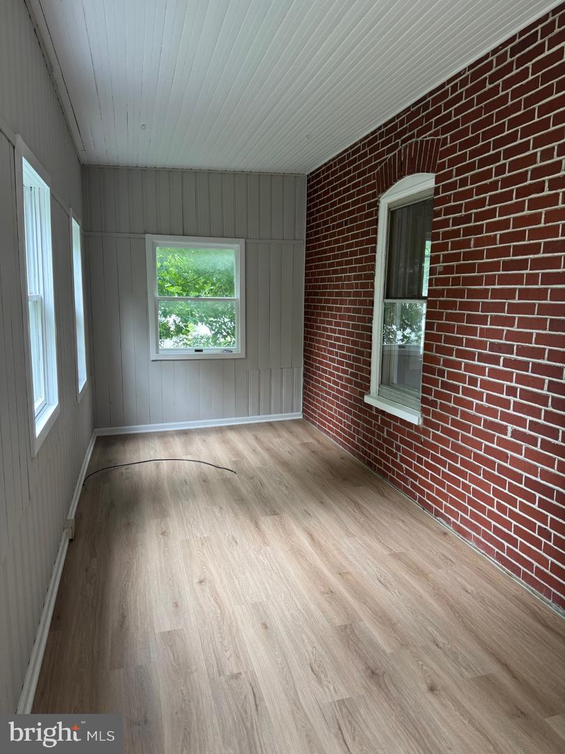 10 RICHARDS AVE, WINCHESTER, Virginia 22601, 3 Bedrooms Bedrooms, ,1 BathroomBathrooms,Residential,For sale,10 RICHARDS AVE,VAWI2007834 MLS # VAWI2007834