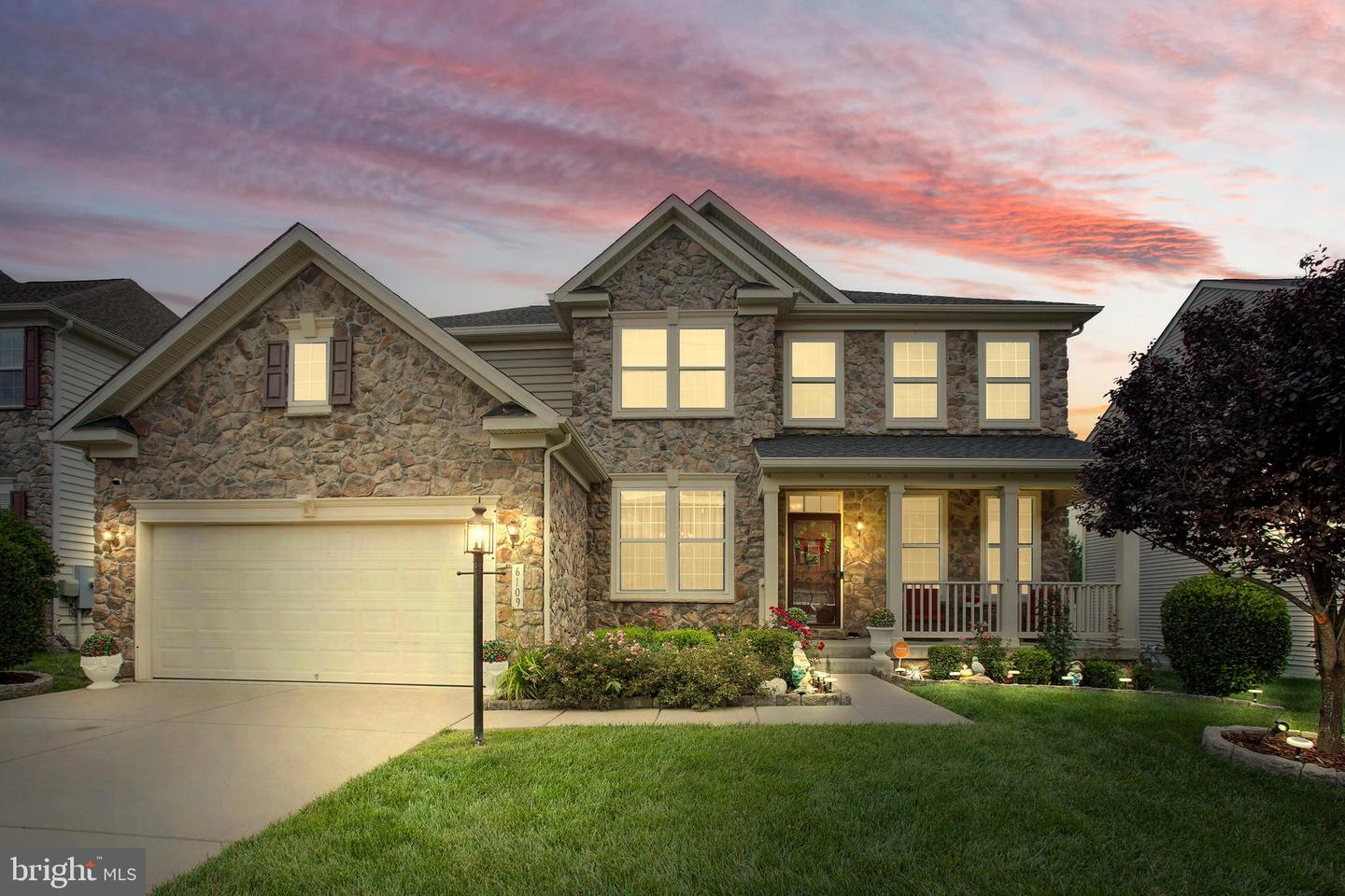 6109 BLACK OAK CT, FREDERICKSBURG, Virginia 22407, 5 Bedrooms Bedrooms, ,4 BathroomsBathrooms,Residential,For sale,6109 BLACK OAK CT,VASP2033474 MLS # VASP2033474