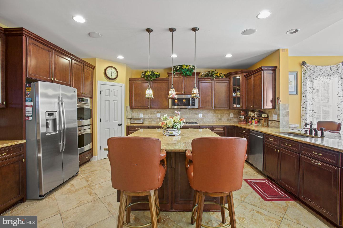 6109 BLACK OAK CT, FREDERICKSBURG, Virginia 22407, 5 Bedrooms Bedrooms, ,4 BathroomsBathrooms,Residential,For sale,6109 BLACK OAK CT,VASP2033474 MLS # VASP2033474