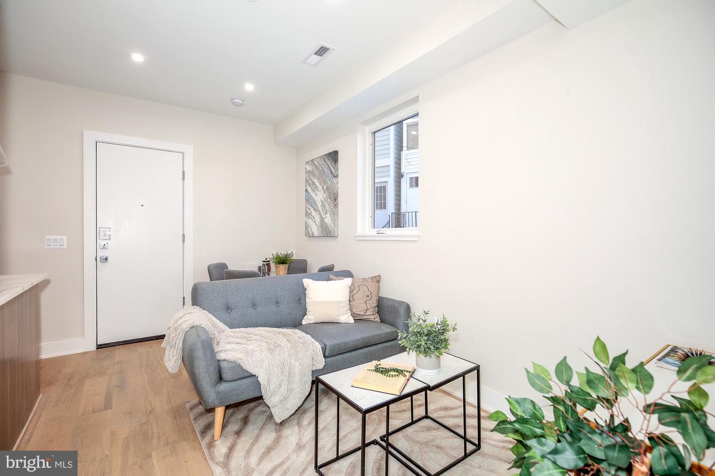 1421 SPRING RD NW #102, WASHINGTON, District Of Columbia 20010, 1 Bedroom Bedrooms, ,1 BathroomBathrooms,Residential,For sale,1421 SPRING RD NW #102,DCDC2203424 MLS # DCDC2203424