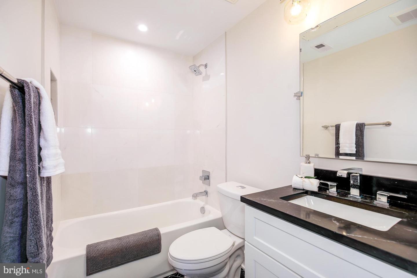 1421 SPRING RD NW #102, WASHINGTON, District Of Columbia 20010, 1 Bedroom Bedrooms, ,1 BathroomBathrooms,Residential,For sale,1421 SPRING RD NW #102,DCDC2203424 MLS # DCDC2203424