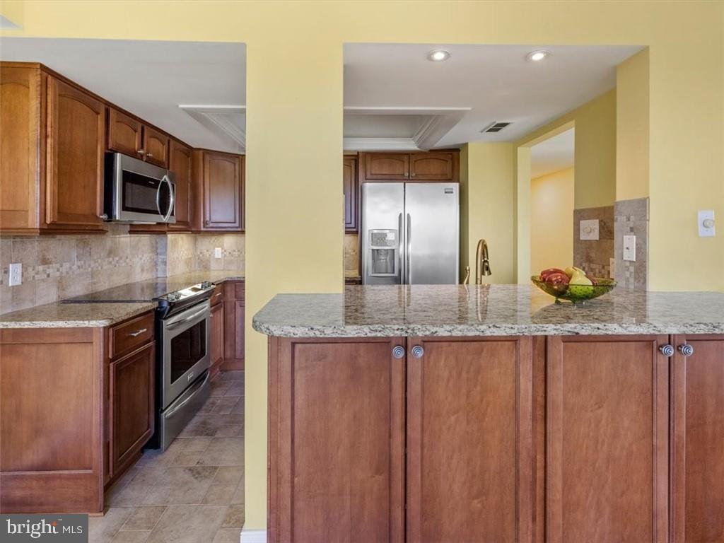2956 HATHAWAY RD #1205, RICHMOND, Virginia 23225, 3 Bedrooms Bedrooms, ,2 BathroomsBathrooms,Residential,For sale,2956 HATHAWAY RD #1205,VARC2000688 MLS # VARC2000688