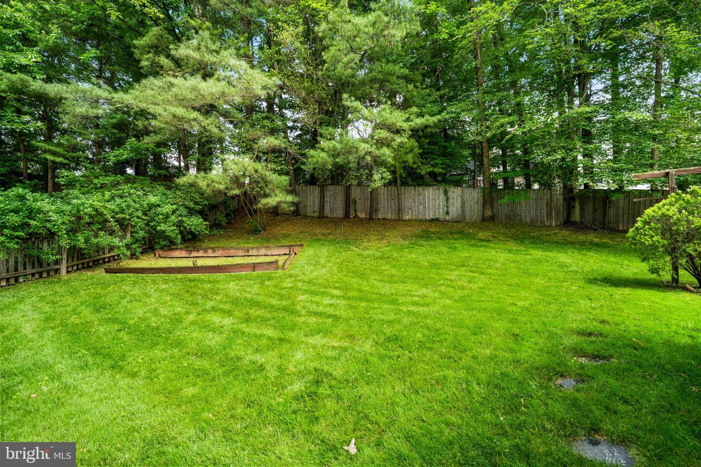 9211 CAPRICORN CT, BURKE, Virginia 22015, 5 Bedrooms Bedrooms, ,2 BathroomsBathrooms,Residential,For sale,9211 CAPRICORN CT,VAFX2245030 MLS # VAFX2245030