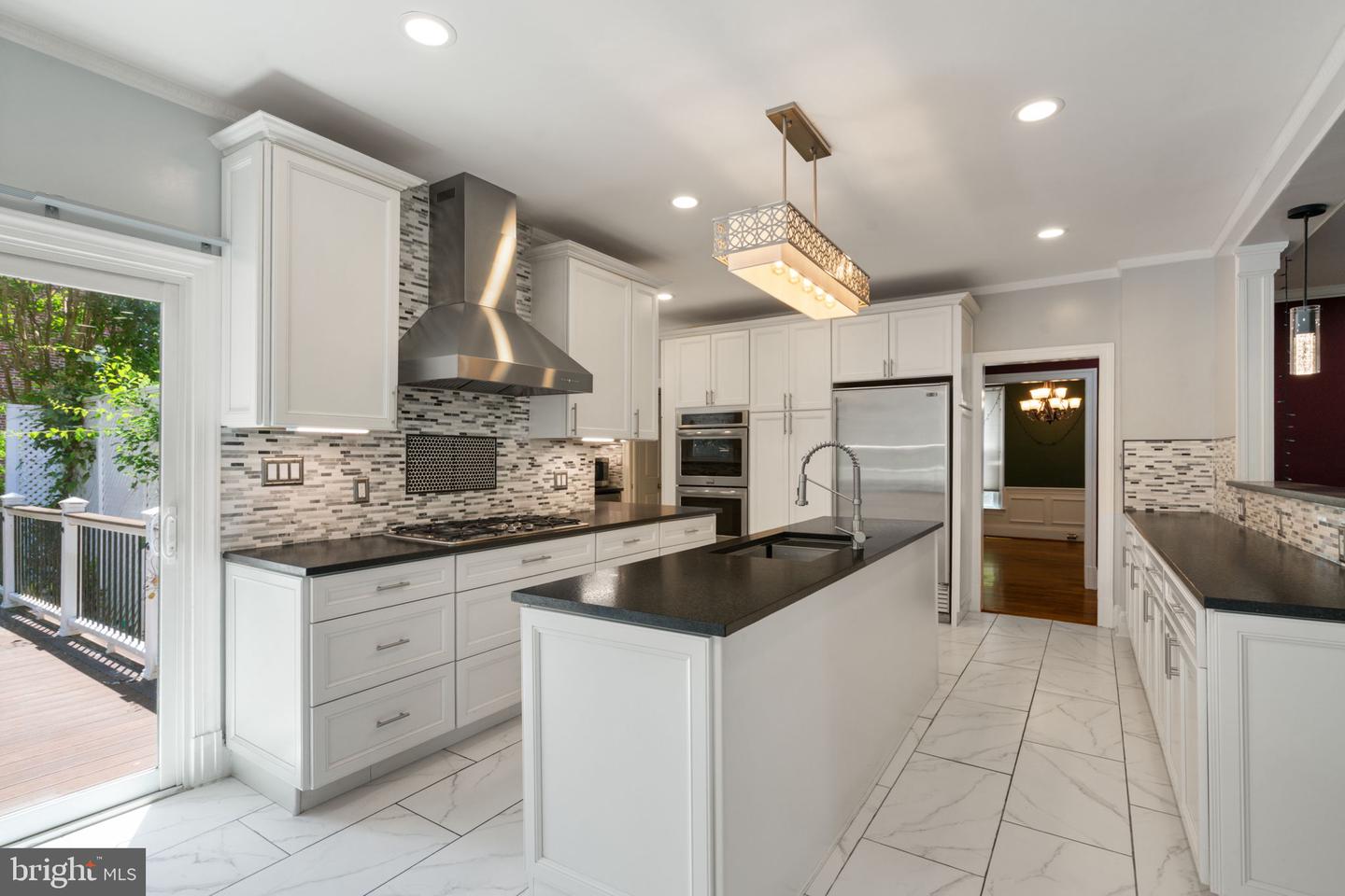 1514 NIGHT SHADE CT, VIENNA, Virginia 22182, 5 Bedrooms Bedrooms, ,4 BathroomsBathrooms,Residential,For sale,1514 NIGHT SHADE CT,VAFX2245038 MLS # VAFX2245038