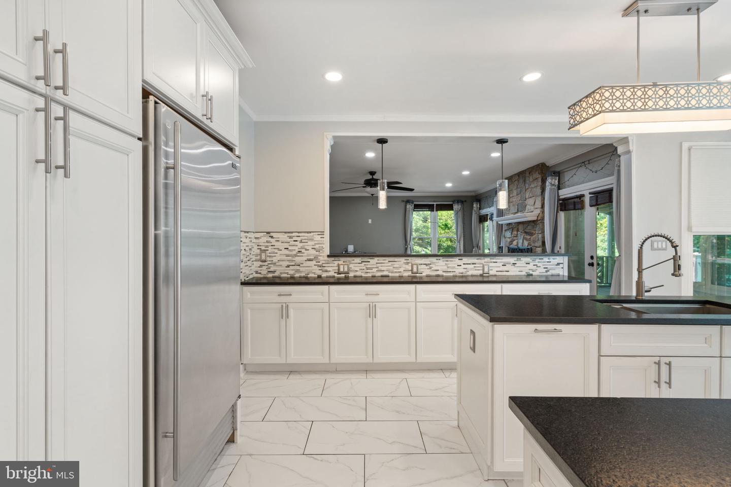 1514 NIGHT SHADE CT, VIENNA, Virginia 22182, 5 Bedrooms Bedrooms, ,4 BathroomsBathrooms,Residential,For sale,1514 NIGHT SHADE CT,VAFX2245038 MLS # VAFX2245038