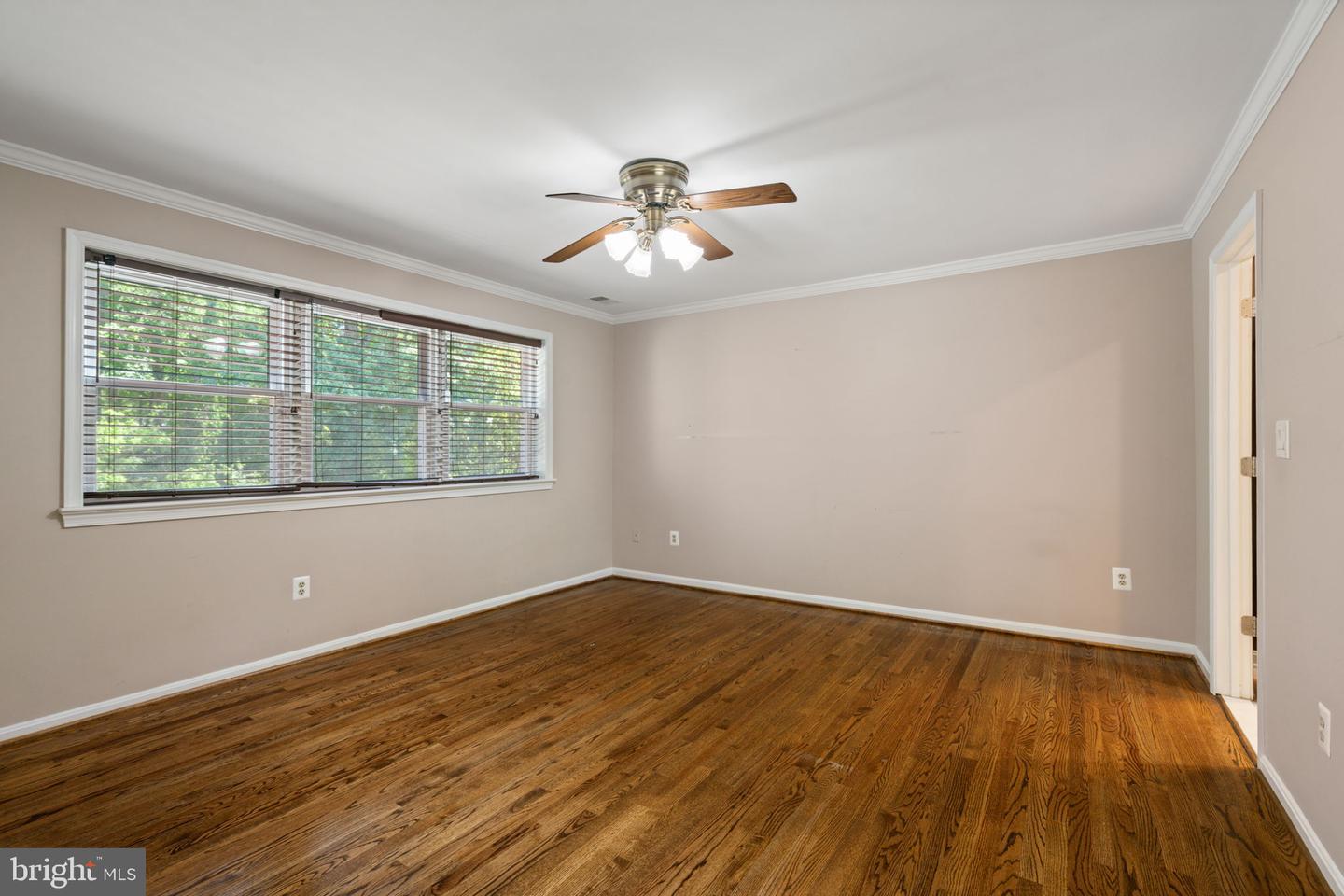 1514 NIGHT SHADE CT, VIENNA, Virginia 22182, 5 Bedrooms Bedrooms, ,4 BathroomsBathrooms,Residential,For sale,1514 NIGHT SHADE CT,VAFX2245038 MLS # VAFX2245038