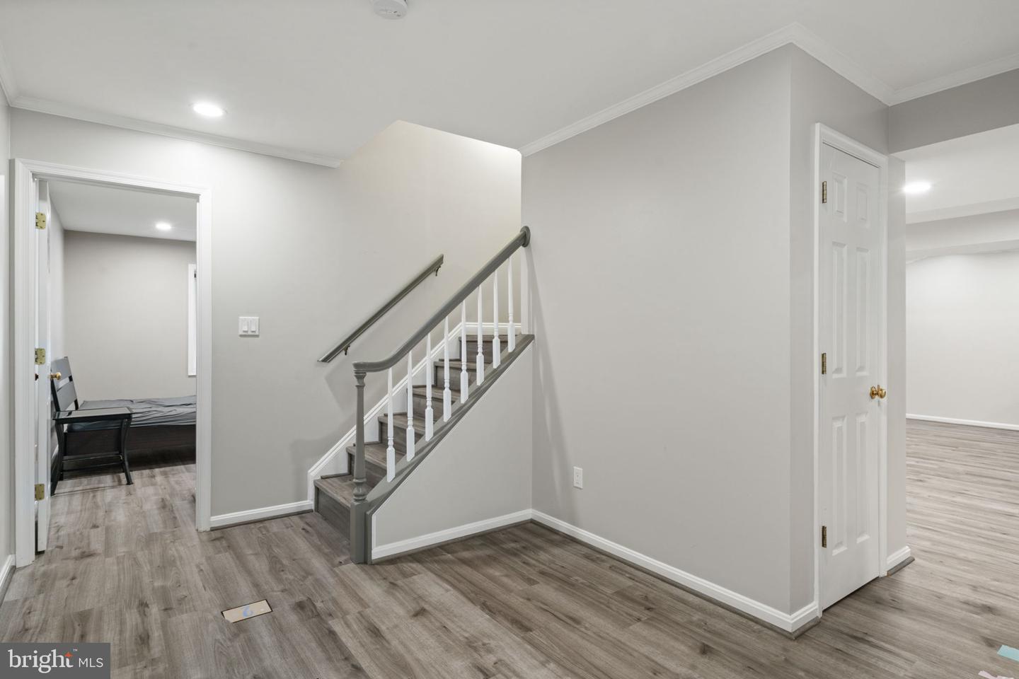 1514 NIGHT SHADE CT, VIENNA, Virginia 22182, 5 Bedrooms Bedrooms, ,4 BathroomsBathrooms,Residential,For sale,1514 NIGHT SHADE CT,VAFX2245038 MLS # VAFX2245038