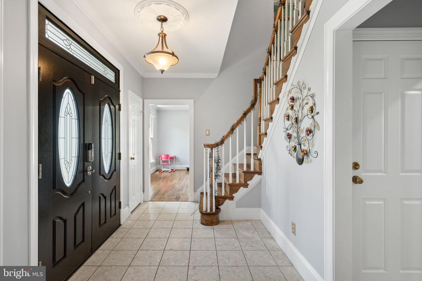 1514 NIGHT SHADE CT, VIENNA, Virginia 22182, 5 Bedrooms Bedrooms, ,4 BathroomsBathrooms,Residential,For sale,1514 NIGHT SHADE CT,VAFX2245038 MLS # VAFX2245038