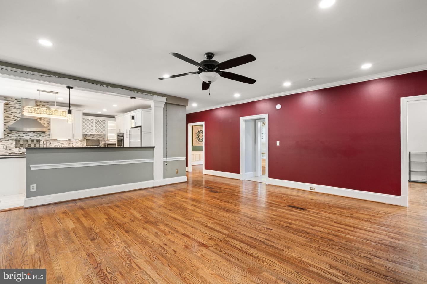 1514 NIGHT SHADE CT, VIENNA, Virginia 22182, 5 Bedrooms Bedrooms, ,4 BathroomsBathrooms,Residential,For sale,1514 NIGHT SHADE CT,VAFX2245038 MLS # VAFX2245038