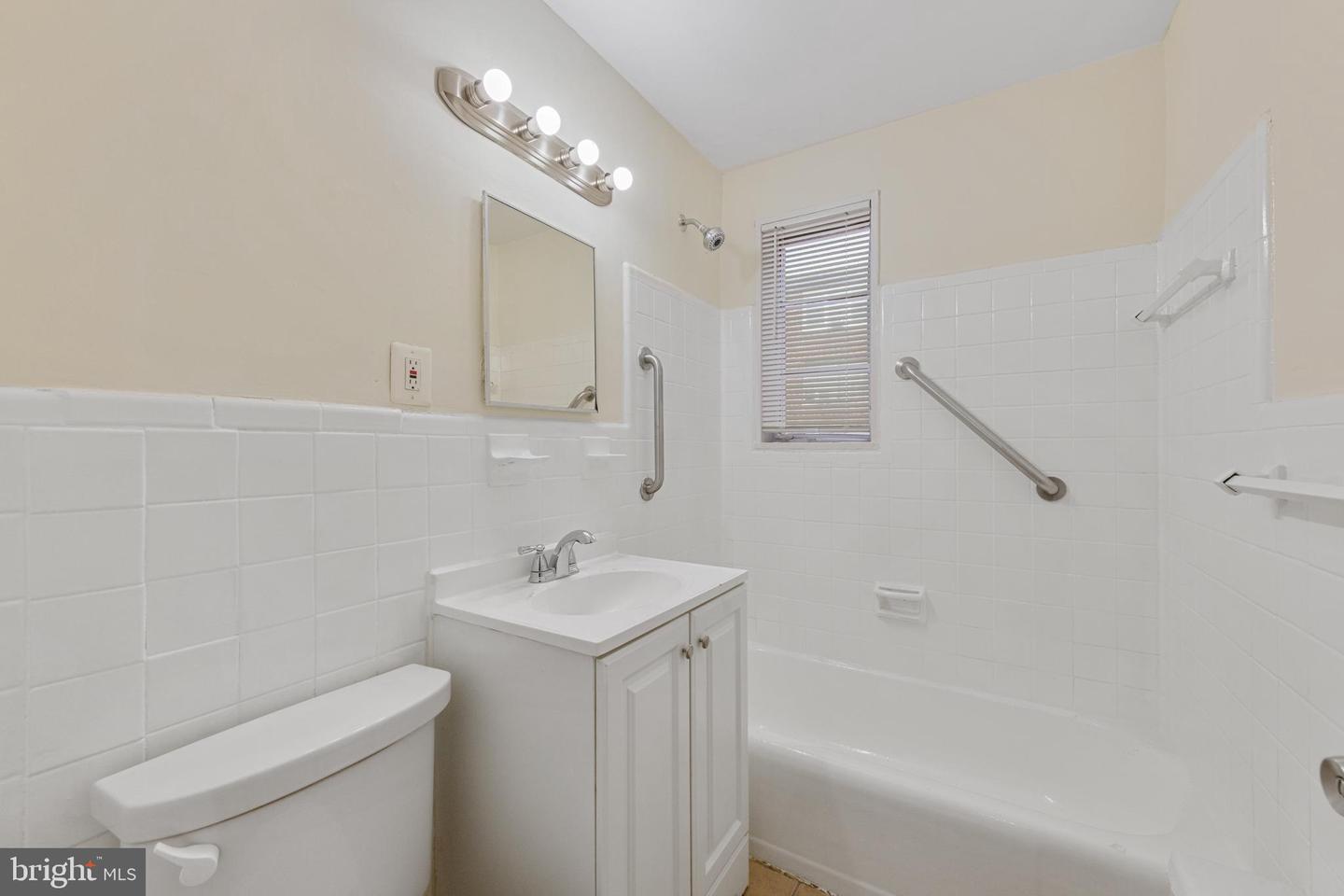 2400 GOOD HOPE RD SE #103, WASHINGTON, District Of Columbia 20020, 2 Bedrooms Bedrooms, ,1 BathroomBathrooms,Residential,For sale,2400 GOOD HOPE RD SE #103,DCDC2203848 MLS # DCDC2203848
