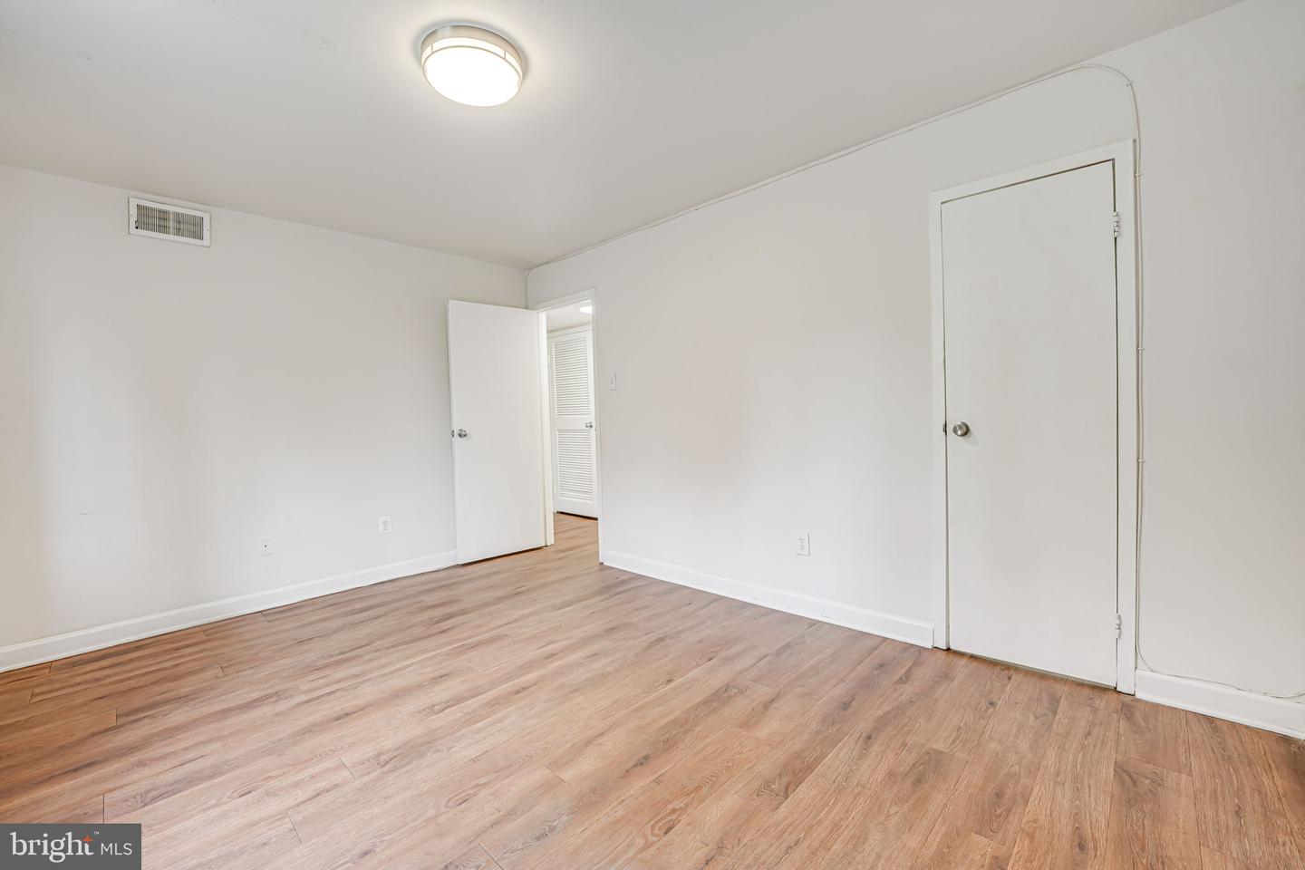 483 N ARMISTEAD ST #T3, ALEXANDRIA, Virginia 22312, 1 Bedroom Bedrooms, ,1 BathroomBathrooms,Residential,For sale,483 N ARMISTEAD ST #T3,VAAX2046062 MLS # VAAX2046062