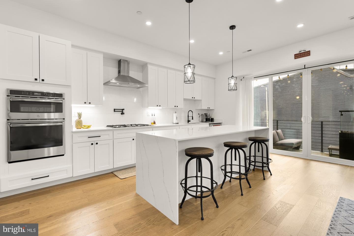 5401 8TH ST NW #B, WASHINGTON, District Of Columbia 20011, 3 Bedrooms Bedrooms, ,2 BathroomsBathrooms,Residential,For sale,5401 8TH ST NW #B,DCDC2203906 MLS # DCDC2203906
