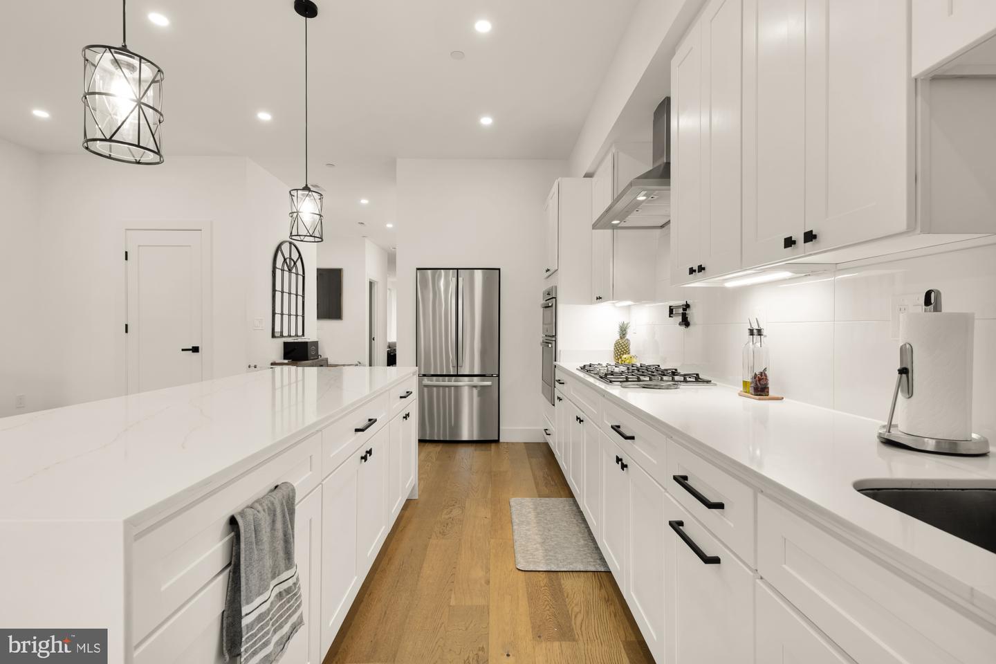 5401 8TH ST NW #B, WASHINGTON, District Of Columbia 20011, 3 Bedrooms Bedrooms, ,2 BathroomsBathrooms,Residential,For sale,5401 8TH ST NW #B,DCDC2203906 MLS # DCDC2203906