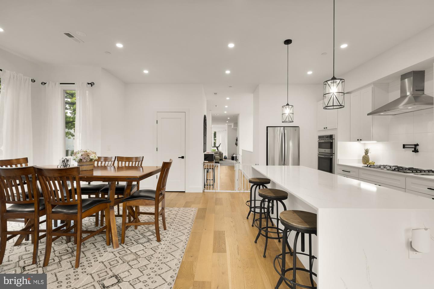 5401 8TH ST NW #B, WASHINGTON, District Of Columbia 20011, 3 Bedrooms Bedrooms, ,2 BathroomsBathrooms,Residential,For sale,5401 8TH ST NW #B,DCDC2203906 MLS # DCDC2203906