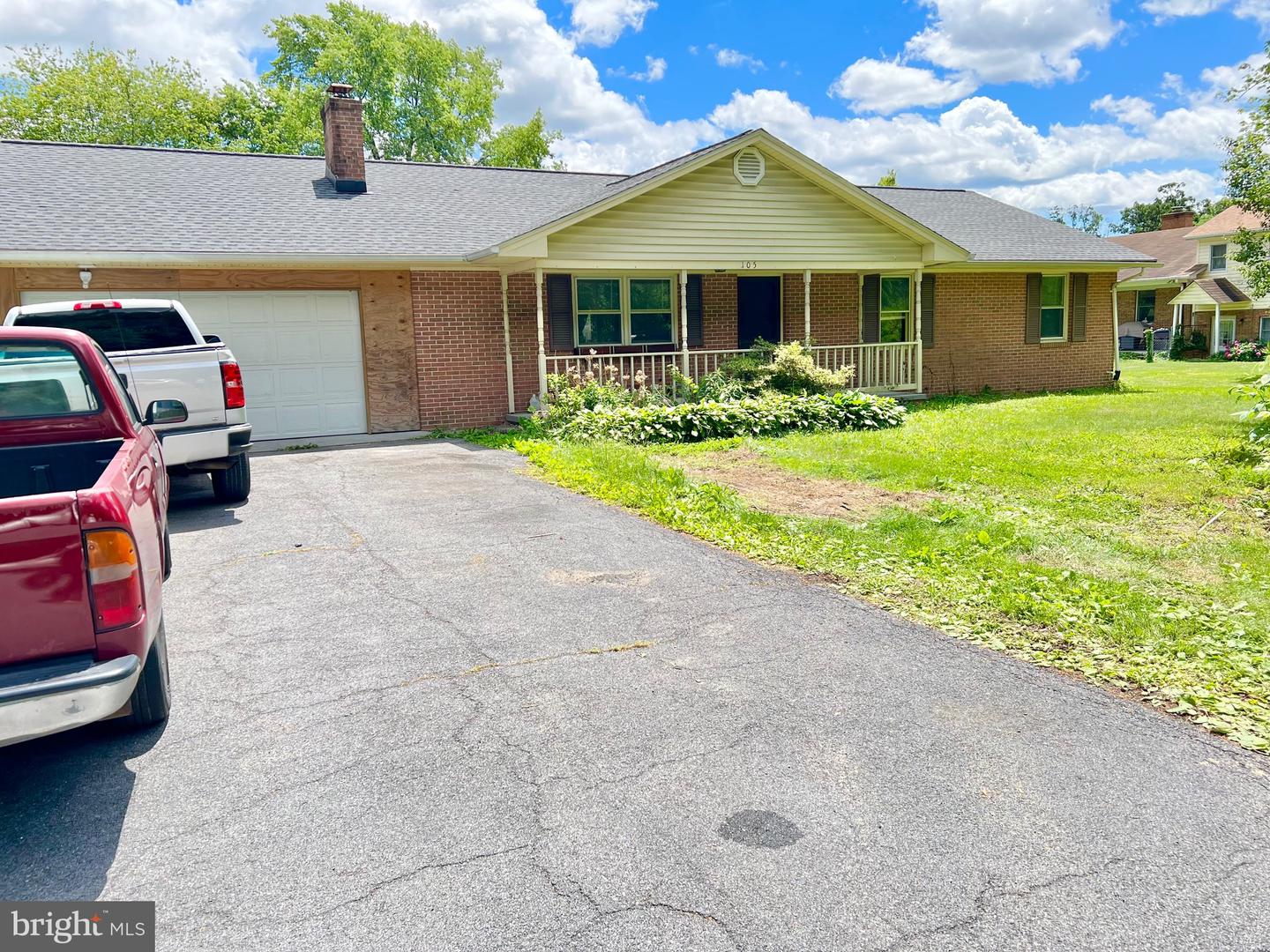 105 CAROLINE AVE, STEPHENS CITY, Virginia 22655, 3 Bedrooms Bedrooms, ,2 BathroomsBathrooms,Residential,For sale,105 CAROLINE AVE,VAFV2034630 MLS # VAFV2034630