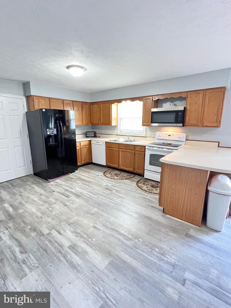 105 CAROLINE AVE, STEPHENS CITY, Virginia 22655, 3 Bedrooms Bedrooms, ,2 BathroomsBathrooms,Residential,For sale,105 CAROLINE AVE,VAFV2034630 MLS # VAFV2034630