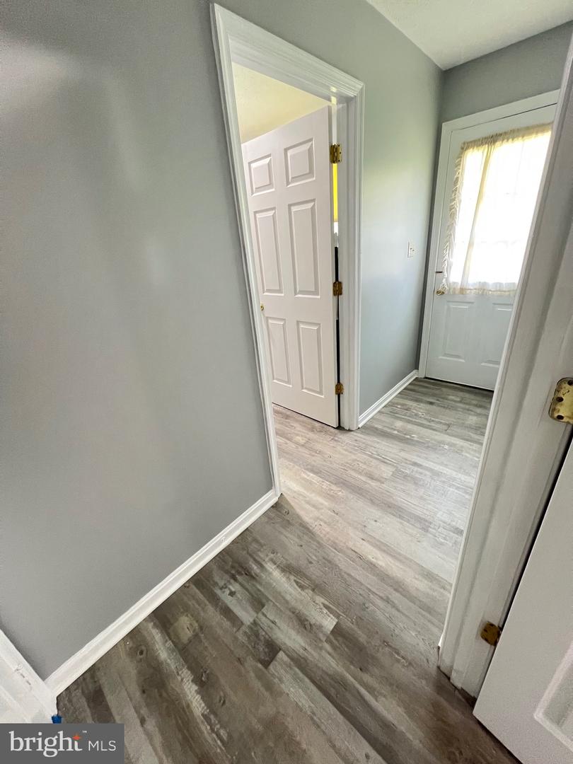 105 CAROLINE AVE, STEPHENS CITY, Virginia 22655, 3 Bedrooms Bedrooms, ,2 BathroomsBathrooms,Residential,For sale,105 CAROLINE AVE,VAFV2034630 MLS # VAFV2034630