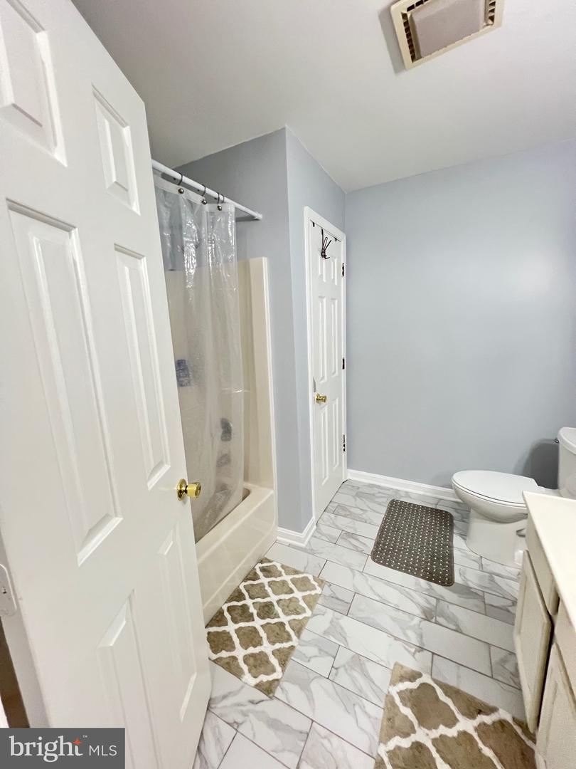 105 CAROLINE AVE, STEPHENS CITY, Virginia 22655, 3 Bedrooms Bedrooms, ,2 BathroomsBathrooms,Residential,For sale,105 CAROLINE AVE,VAFV2034630 MLS # VAFV2034630