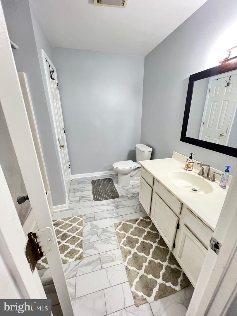 105 CAROLINE AVE, STEPHENS CITY, Virginia 22655, 3 Bedrooms Bedrooms, ,2 BathroomsBathrooms,Residential,For sale,105 CAROLINE AVE,VAFV2034630 MLS # VAFV2034630