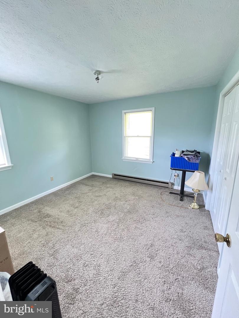 105 CAROLINE AVE, STEPHENS CITY, Virginia 22655, 3 Bedrooms Bedrooms, ,2 BathroomsBathrooms,Residential,For sale,105 CAROLINE AVE,VAFV2034630 MLS # VAFV2034630