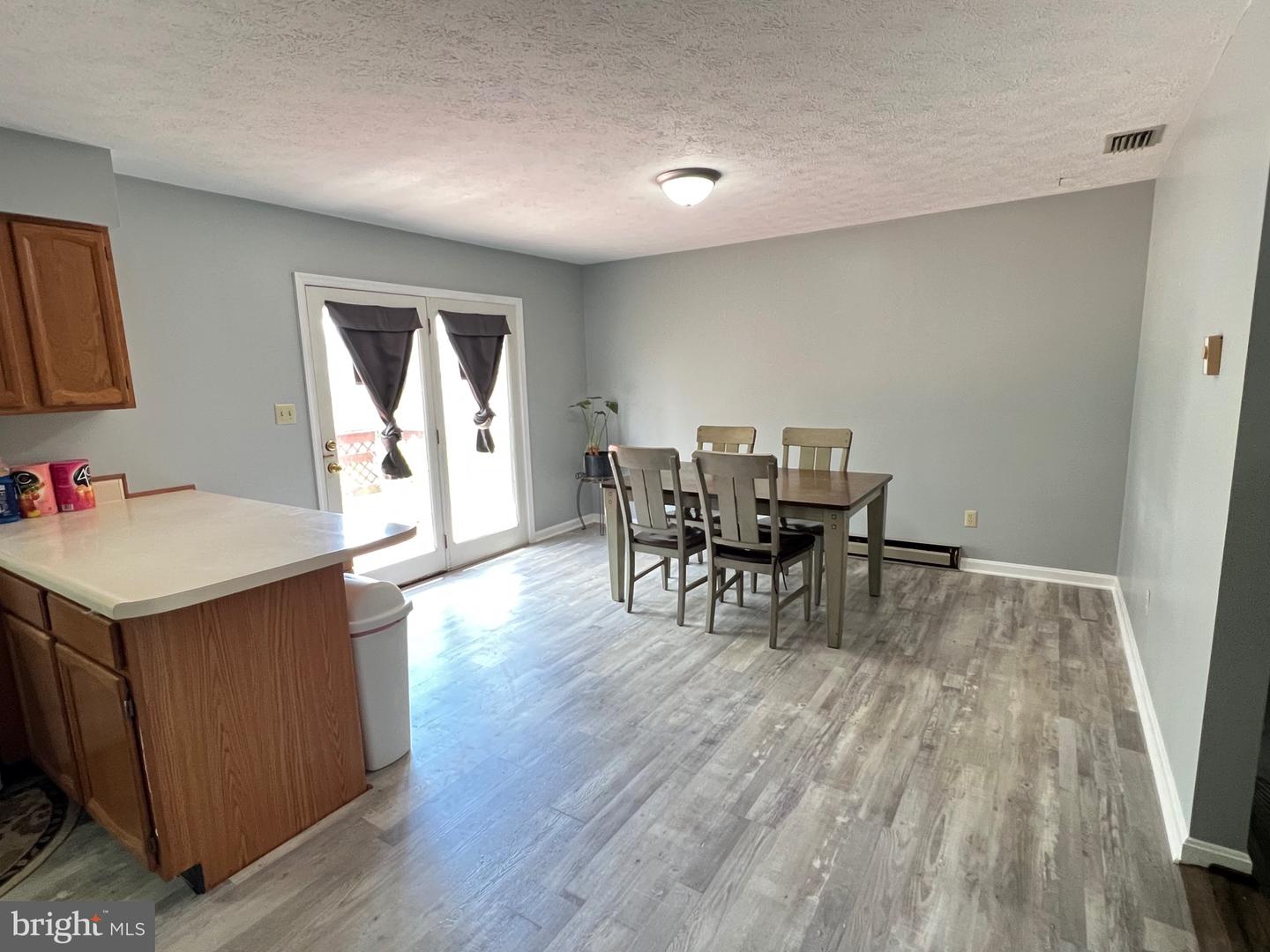 105 CAROLINE AVE, STEPHENS CITY, Virginia 22655, 3 Bedrooms Bedrooms, ,2 BathroomsBathrooms,Residential,For sale,105 CAROLINE AVE,VAFV2034630 MLS # VAFV2034630