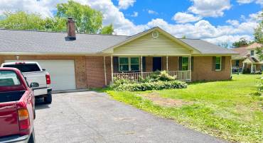 105 CAROLINE AVE, STEPHENS CITY, Virginia 22655, 3 Bedrooms Bedrooms, ,2 BathroomsBathrooms,Residential,For sale,105 CAROLINE AVE,VAFV2034630 MLS # VAFV2034630