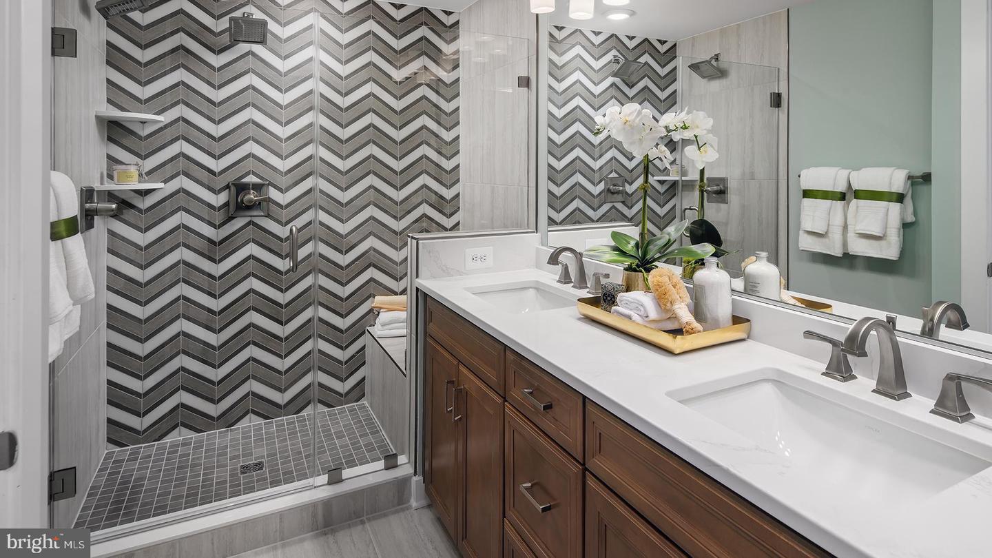 TBB CLOONGEE TER #ROSSLYN, DULLES, Virginia 20166, 3 Bedrooms Bedrooms, ,2 BathroomsBathrooms,Residential,For sale,TBB CLOONGEE TER #ROSSLYN,VALO2098666 MLS # VALO2098666