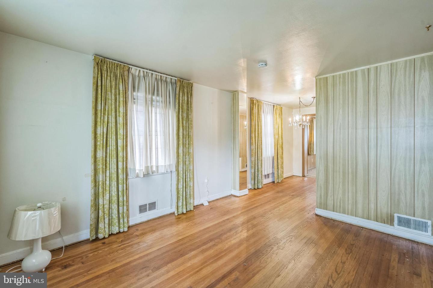 4334 DUBOIS PL SE, WASHINGTON, District Of Columbia 20019, 2 Bedrooms Bedrooms, ,1 BathroomBathrooms,Residential,For sale,4334 DUBOIS PL SE,DCDC2203958 MLS # DCDC2203958