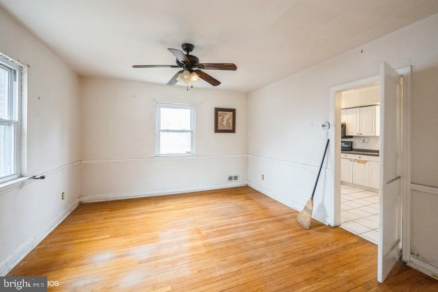 2428 S DAKOTA AVE NE, WASHINGTON, District Of Columbia 20018, 4 Bedrooms Bedrooms, ,2 BathroomsBathrooms,Residential,For sale,2428 S DAKOTA AVE NE,DCDC2172794 MLS # DCDC2172794