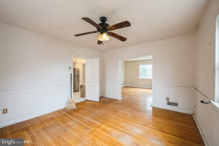 2428 S DAKOTA AVE NE, WASHINGTON, District Of Columbia 20018, 4 Bedrooms Bedrooms, ,2 BathroomsBathrooms,Residential,For sale,2428 S DAKOTA AVE NE,DCDC2172794 MLS # DCDC2172794