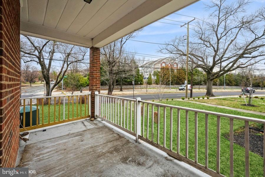 2428 S DAKOTA AVE NE, WASHINGTON, District Of Columbia 20018, 4 Bedrooms Bedrooms, ,2 BathroomsBathrooms,Residential,For sale,2428 S DAKOTA AVE NE,DCDC2172794 MLS # DCDC2172794